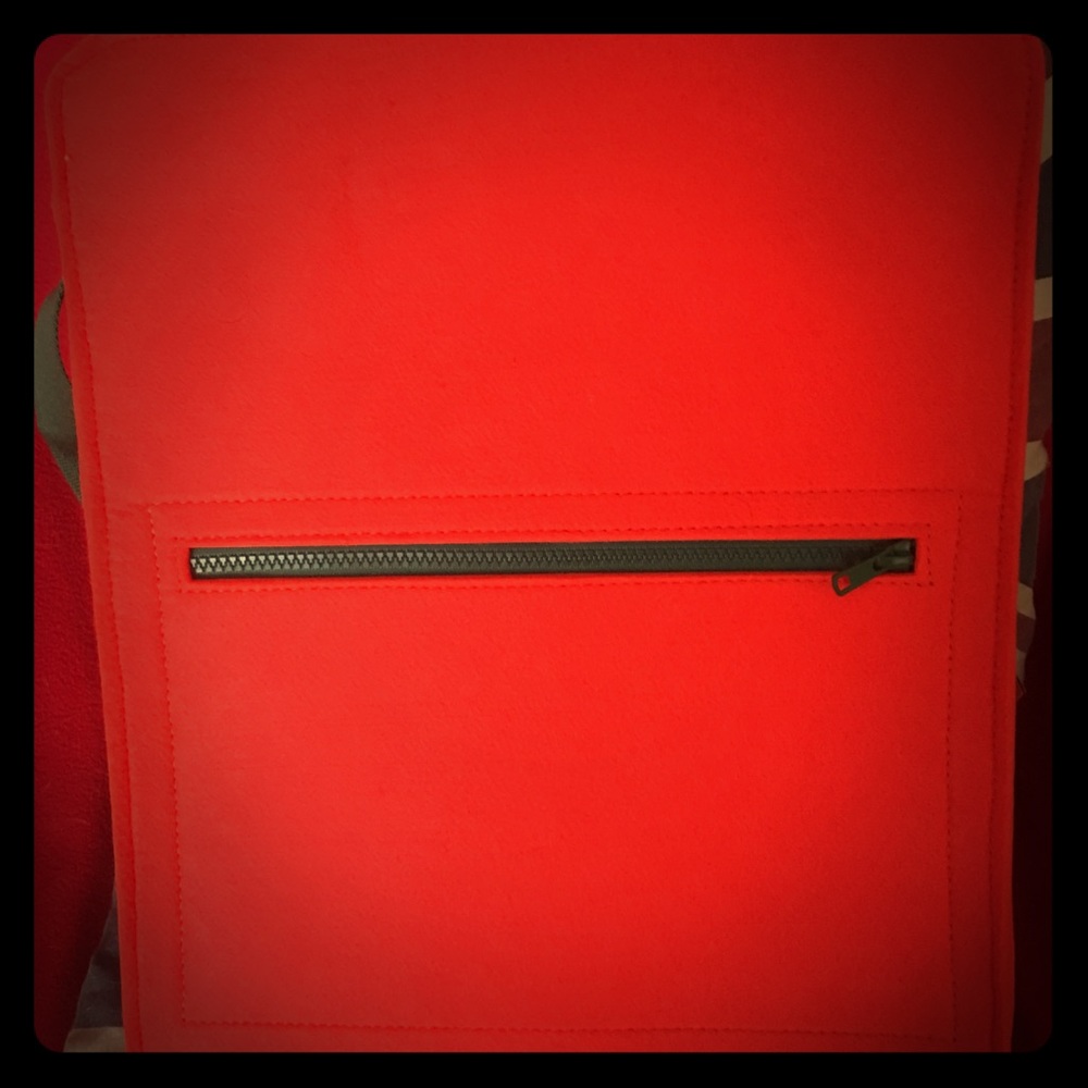 🔴BRAND NEW:: M.R.K.T. Evan Backpack, firm